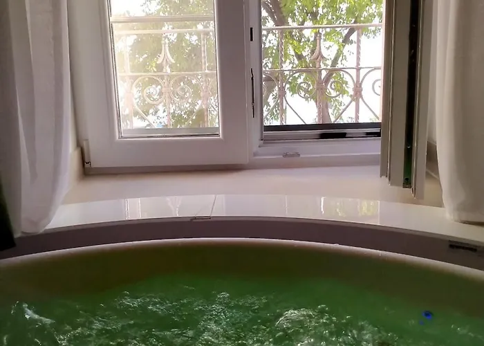 Oda ve Kahvaltı Ribica Luxury 4*