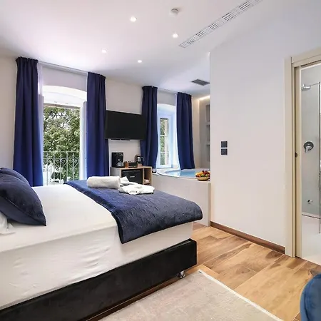 Ribica Luxury 4*